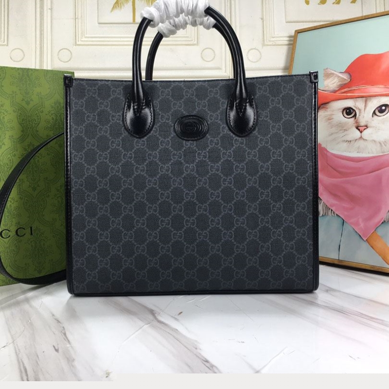 G*u*i shopping bags